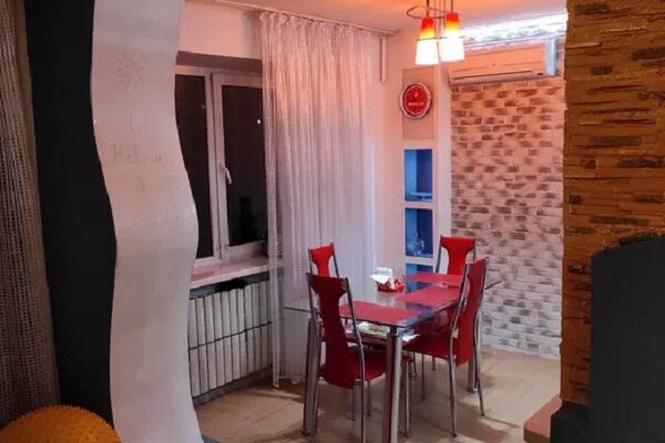 Продаж квартири Харків, ХТЗ, Рогань, 83м²