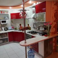 Продаж квартири Харків, ХТЗ, Рогань, 83м²