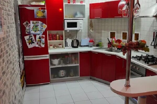 Продаж квартири Харків, ХТЗ, Рогань, 83м²