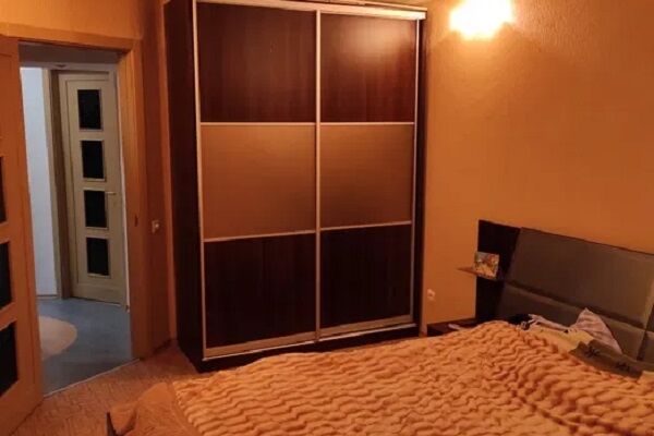 Продаж квартири Харків, ХТЗ, Рогань, 83м²