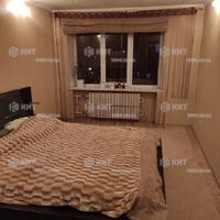 Продаж квартири Харків, ХТЗ, Рогань, 83м²