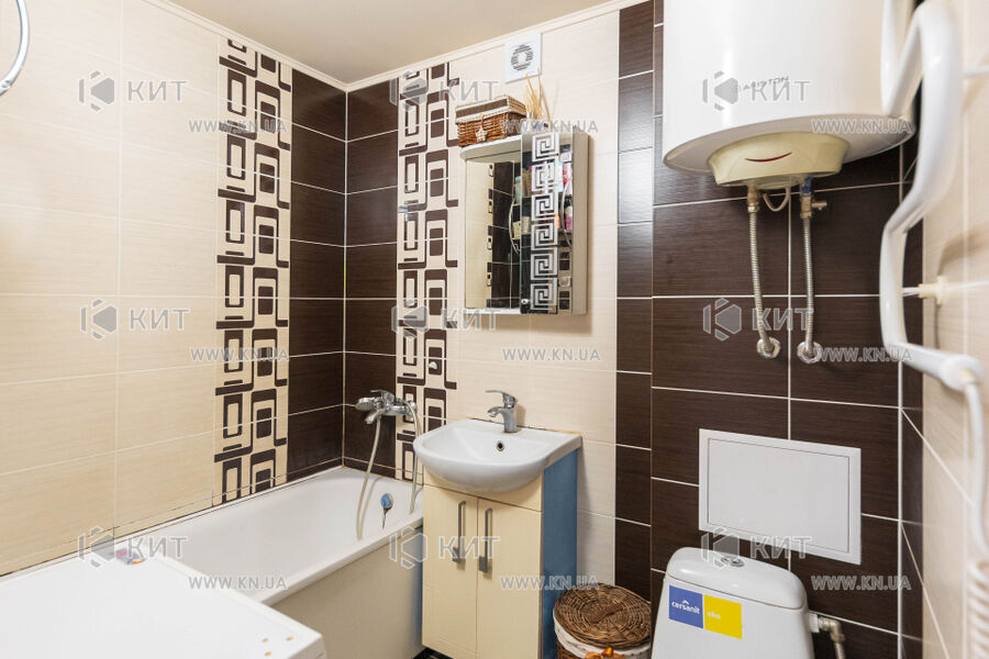 Продажа квартиры Харьков, Одесская, Основа, 65м²