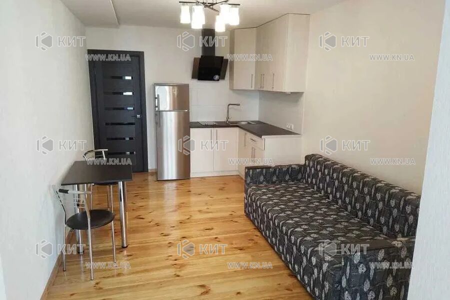 Продаж квартири Харків, ХТЗ, Рогань, 42м²