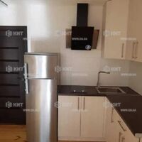 Продаж квартири Харків, ХТЗ, Рогань, 42м²