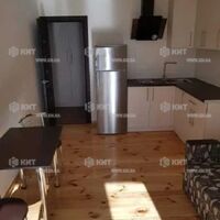 Продаж квартири Харків, ХТЗ, Рогань, 42м²