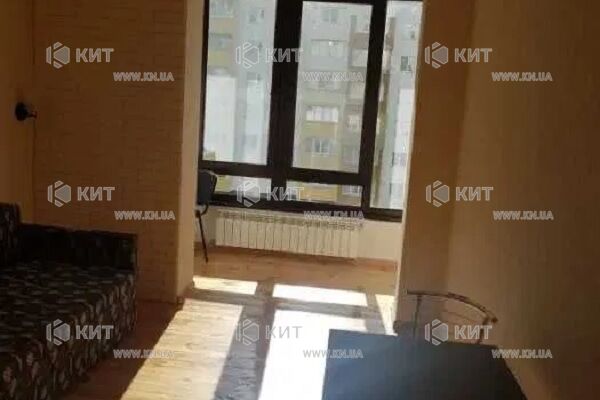 Продаж квартири Харків, ХТЗ, Рогань, 42м²