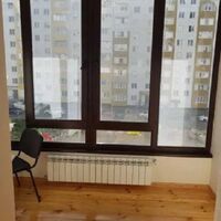 Продаж квартири Харків, ХТЗ, Рогань, 42м²