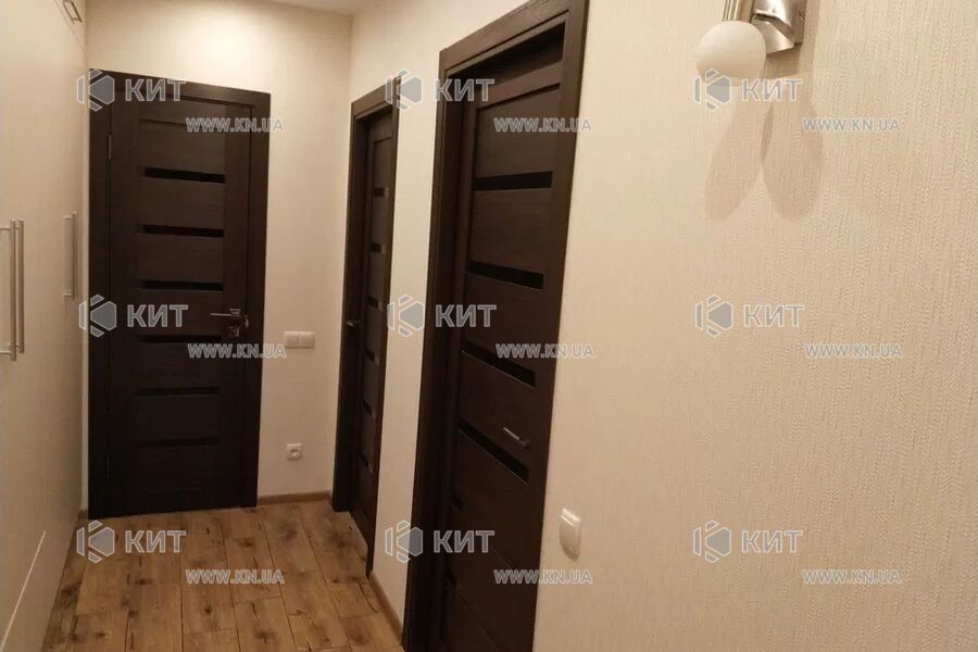 Продаж квартири Харків, ХТЗ, Рогань, 42м²