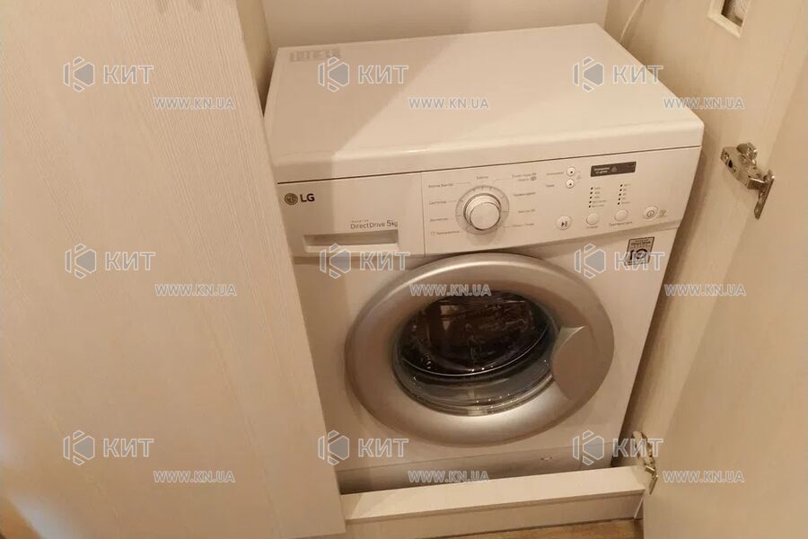 Продаж квартири Харків, ХТЗ, Рогань, 42м²