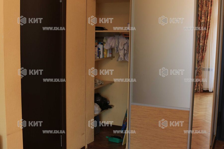 Продаж квартири Харків, Гагаріна, Спортивна, Захисників, 58м²