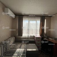 Продаж квартири Харків, ХТЗ, Рогань, 19.2м²