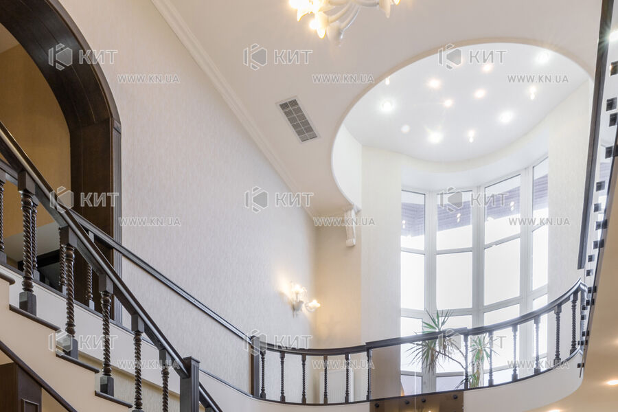 Продажа дома Харьков, Сокольники, 750м²