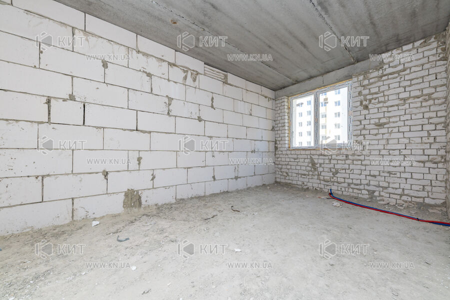 Продаж квартири Харків, ХТЗ, Рогань, 57.28м²