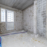 Продаж квартири Харків, ХТЗ, Рогань, 57.28м²