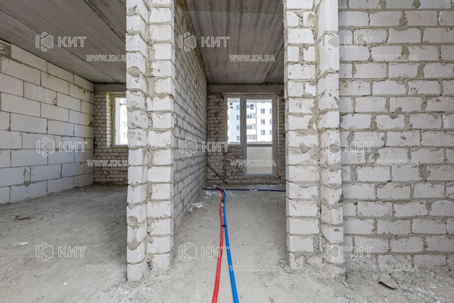 Продаж квартири Харків, ХТЗ, Рогань, 57.28м²