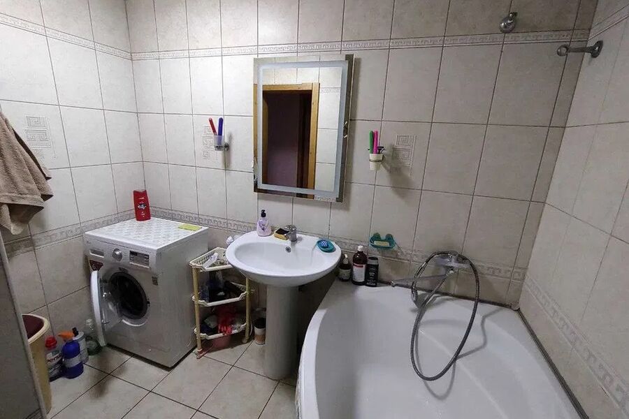 Продаж квартири Харків, Аеропорт, Мереф... шосе, 100м²