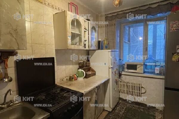 Продаж квартири Харків, ХТЗ, Рогань, 39.6м²