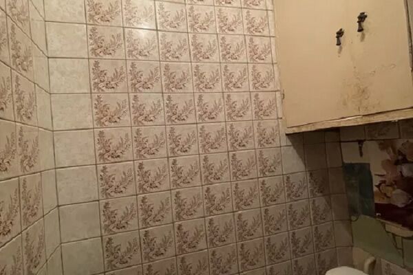 Продаж квартири Харків, ХТЗ, Рогань, 39.6м²
