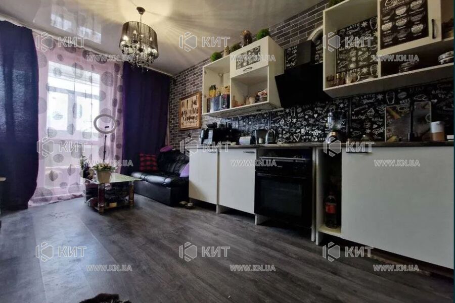 Продаж квартири Харків, Салтівка, 33м²
