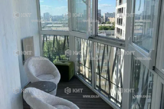 Продаж квартири Харків, Наукова, 135м²
