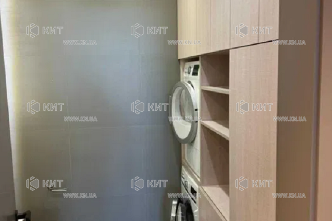 Продаж квартири Харків, Наукова, 135м²