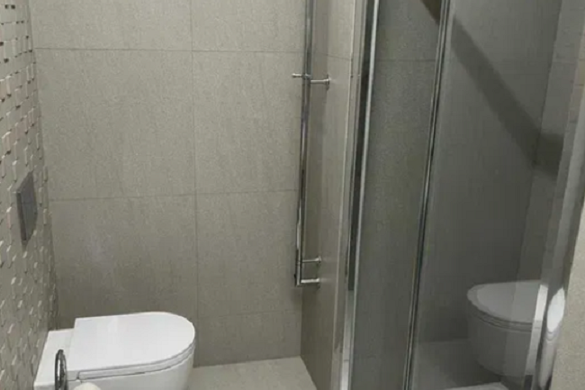 Продаж квартири Харків, Наукова, 135м²