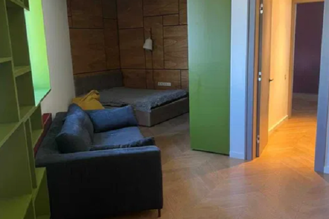 Продаж квартири Харків, Наукова, 135м²