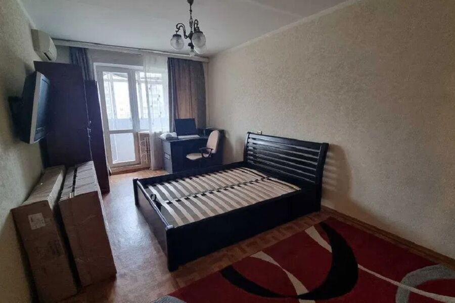 Продаж квартири Харків, Олексіївка, 45м²