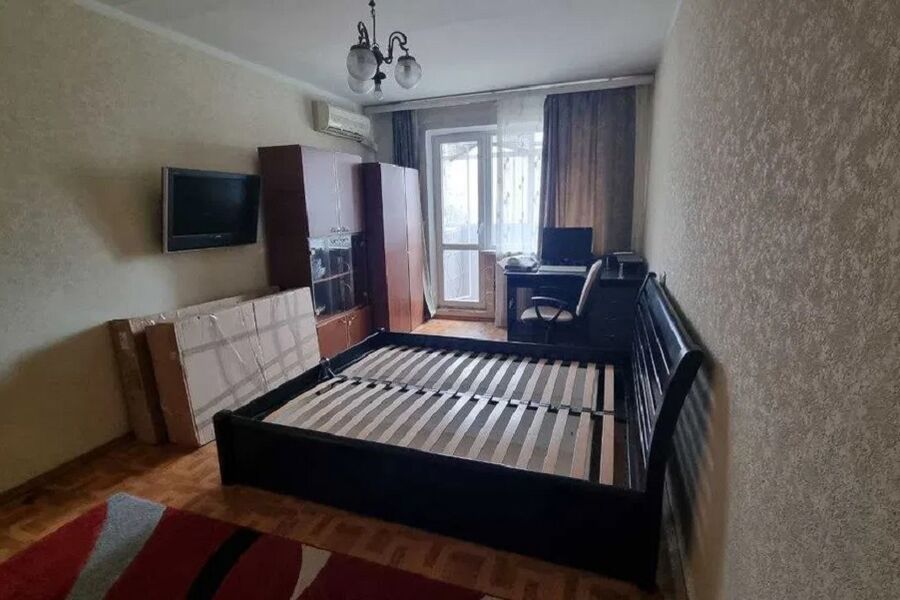 Продаж квартири Харків, Олексіївка, 45м²