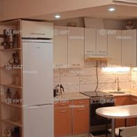 Продаж квартири Харків, ХТЗ, Рогань, 42.3м²
