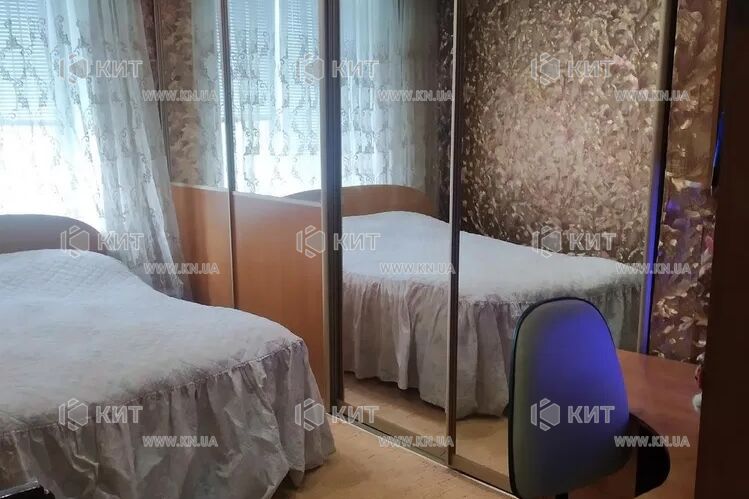 Продаж квартири Харків, ХТЗ, Рогань, 42.3м²