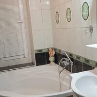 Продаж квартири Харків, ХТЗ, Рогань, 42.3м²
