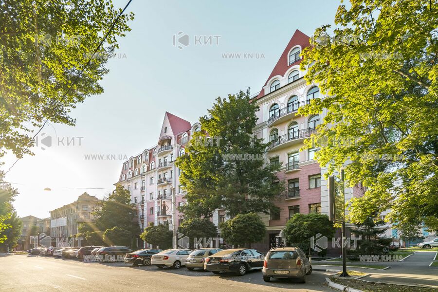 Продаж квартири Харків, Наукова, 103м²