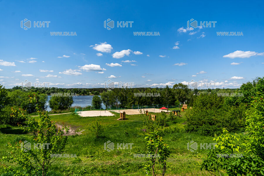 Продажа квартиры Песочин, Мобиль, 75м²