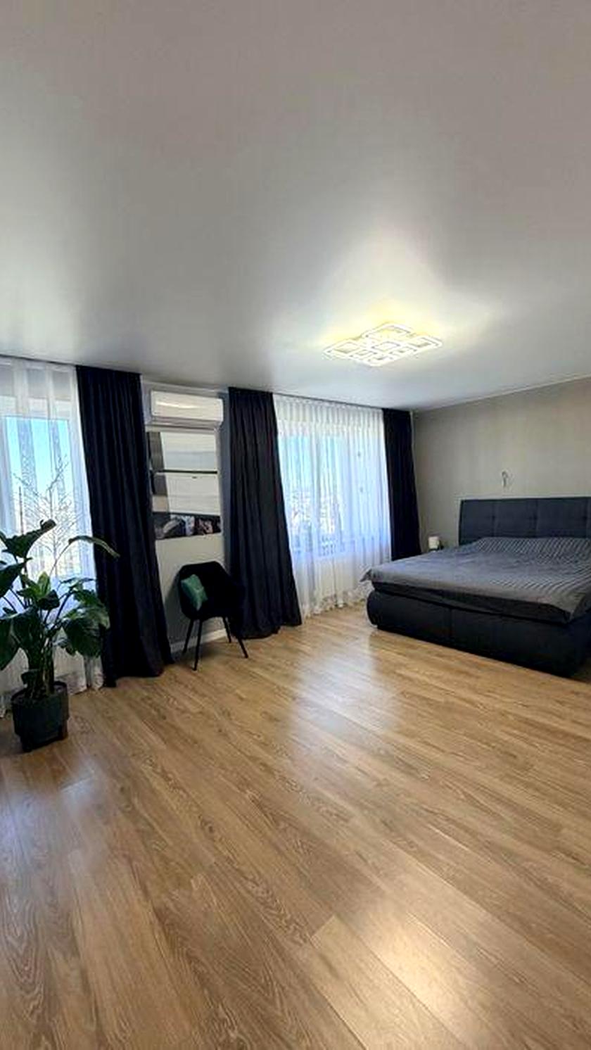 Продаж квартири Пісочин, Мобіль, 120м²