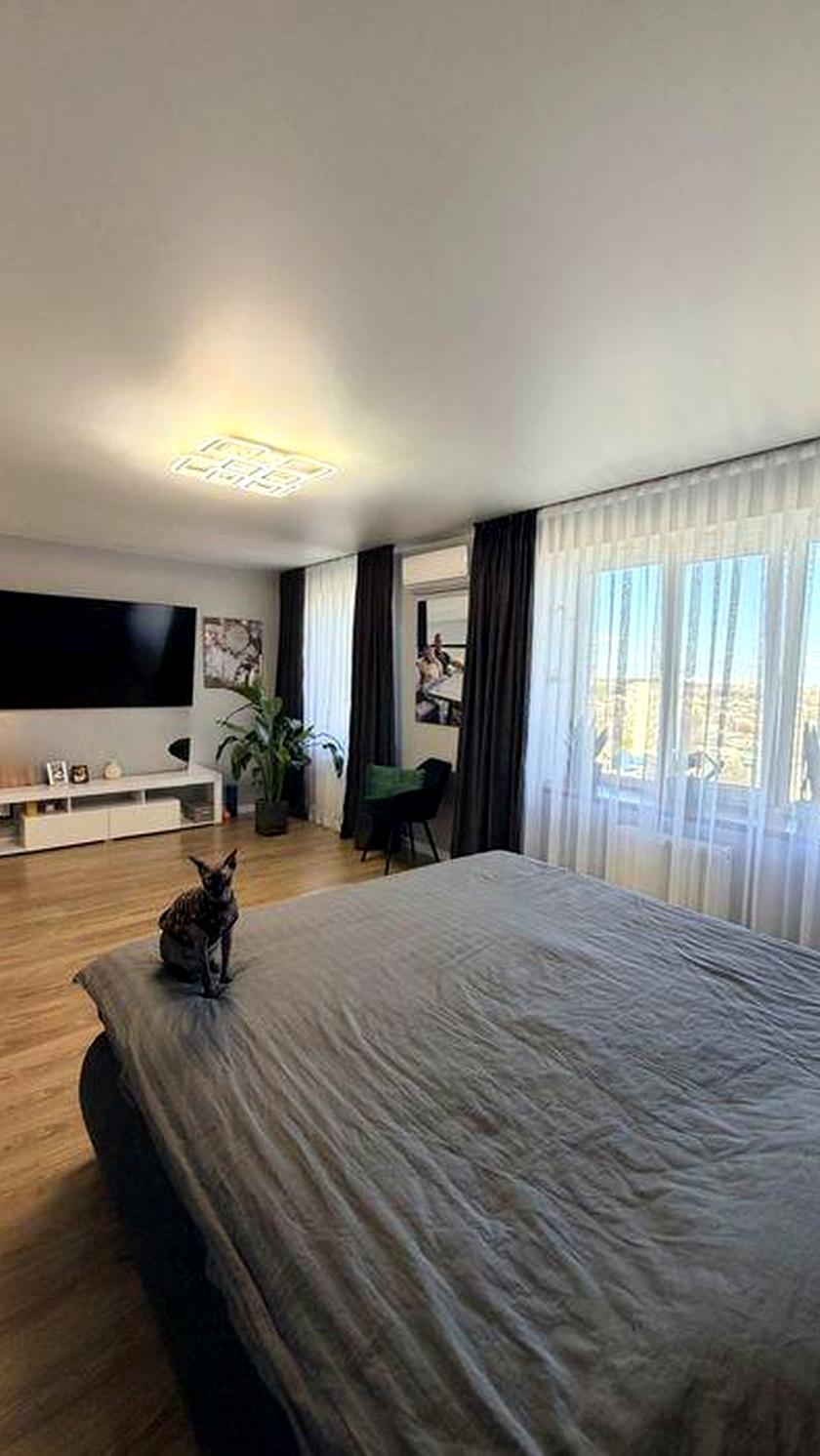 Продаж квартири Пісочин, Мобіль, 120м²