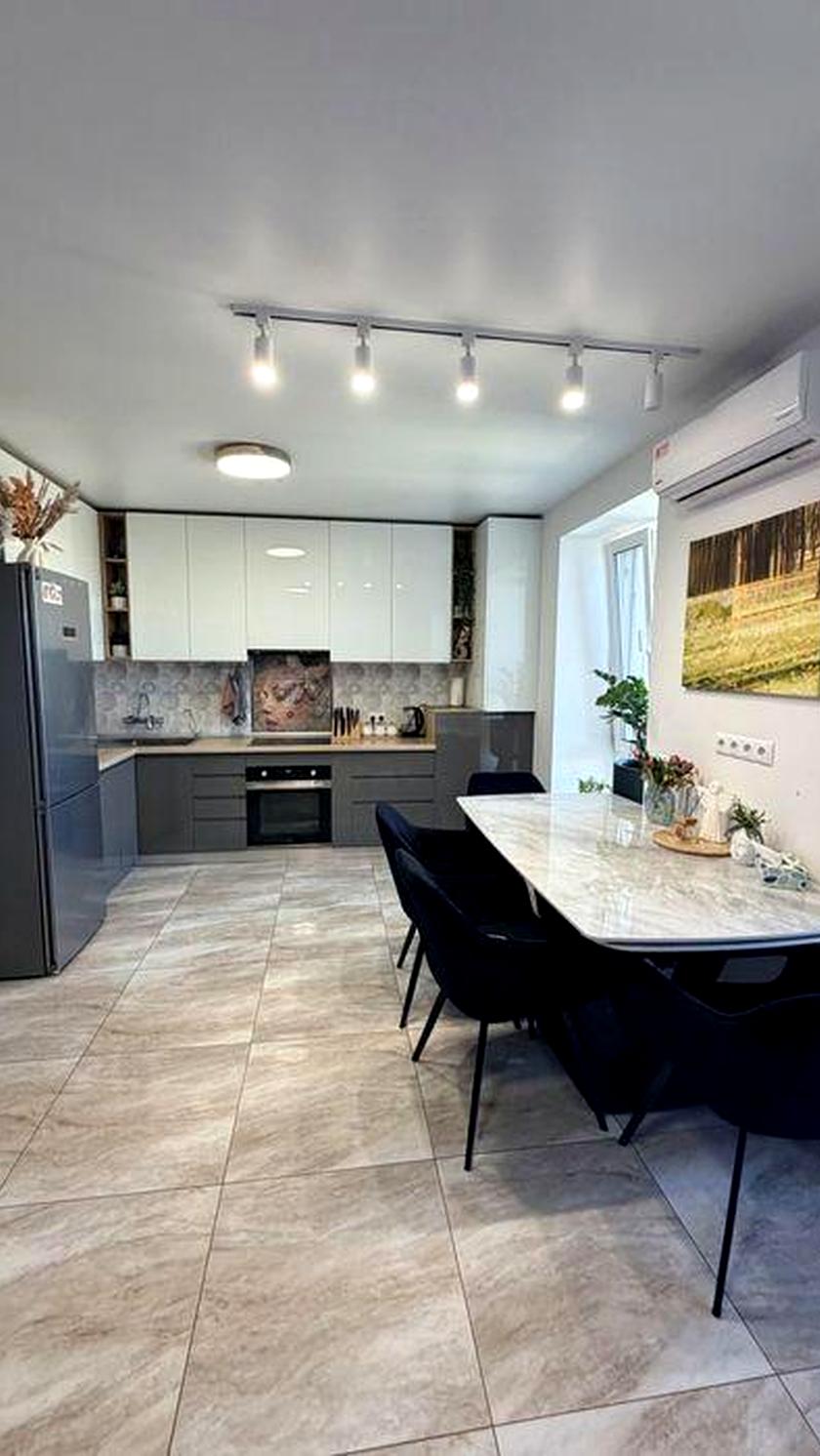 Продаж квартири Пісочин, Мобіль, 120м²
