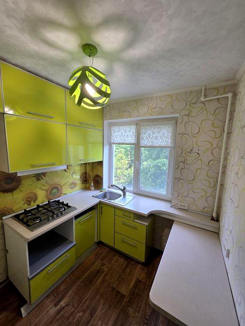 Продажа 	 Харьков,  Тракторостроителей пр.   108А