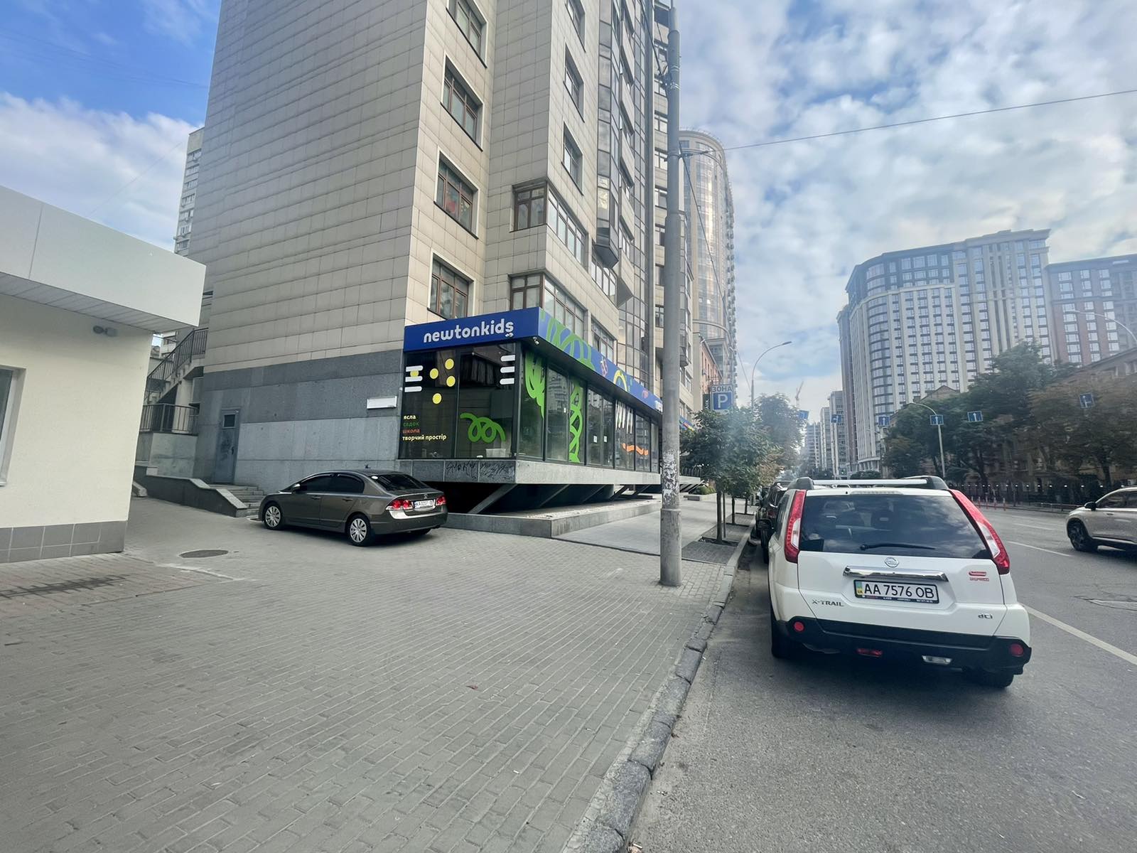 Aренда магазина Киев, Центр, 182м²