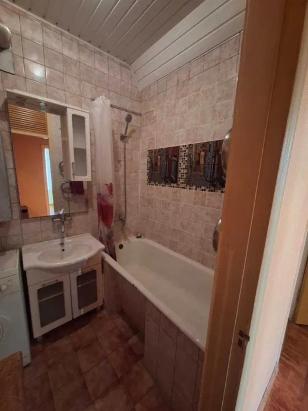 Продажа квартиры Харьков, Спортивная, Гагарина, Защитников, 65м²
