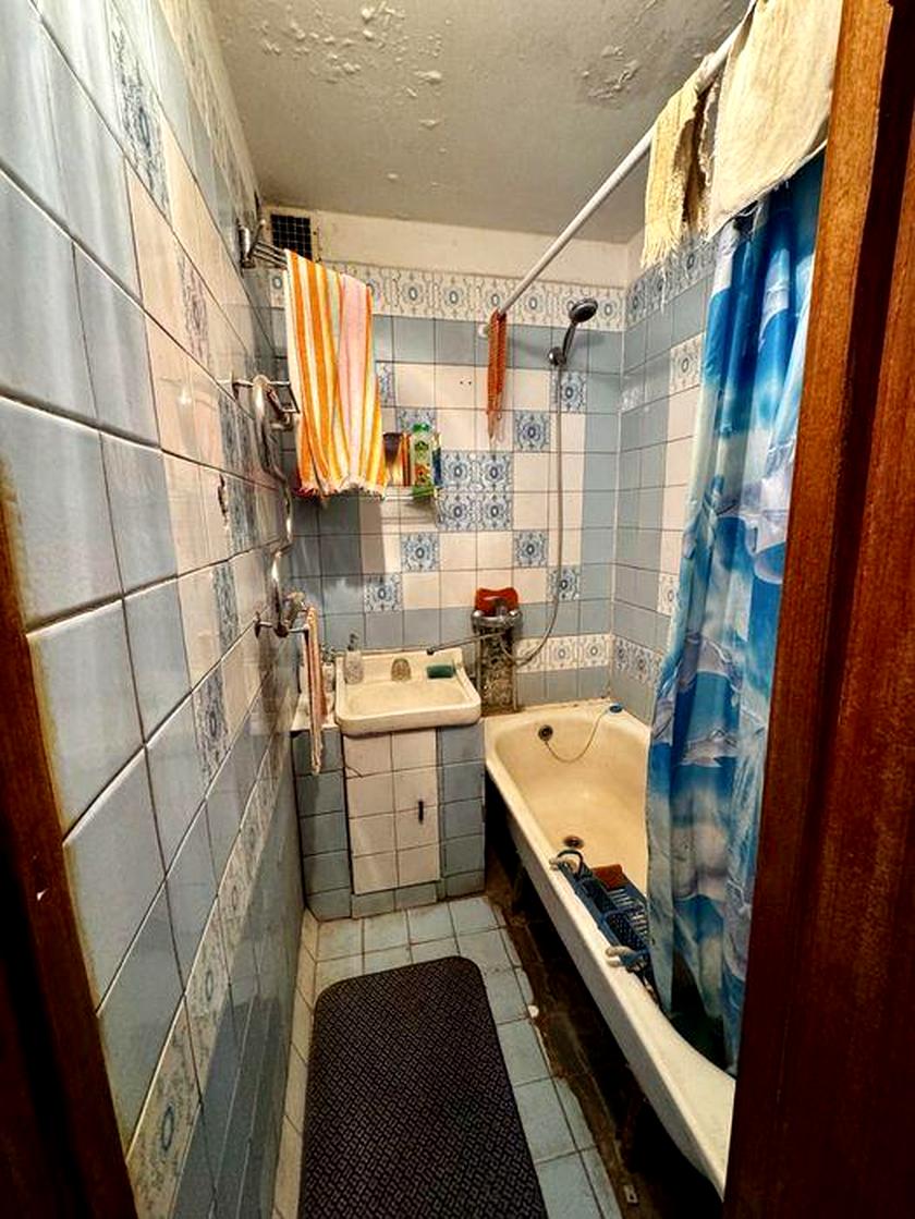 Продажа квартиры Харьков, Алексеевка, 45м²