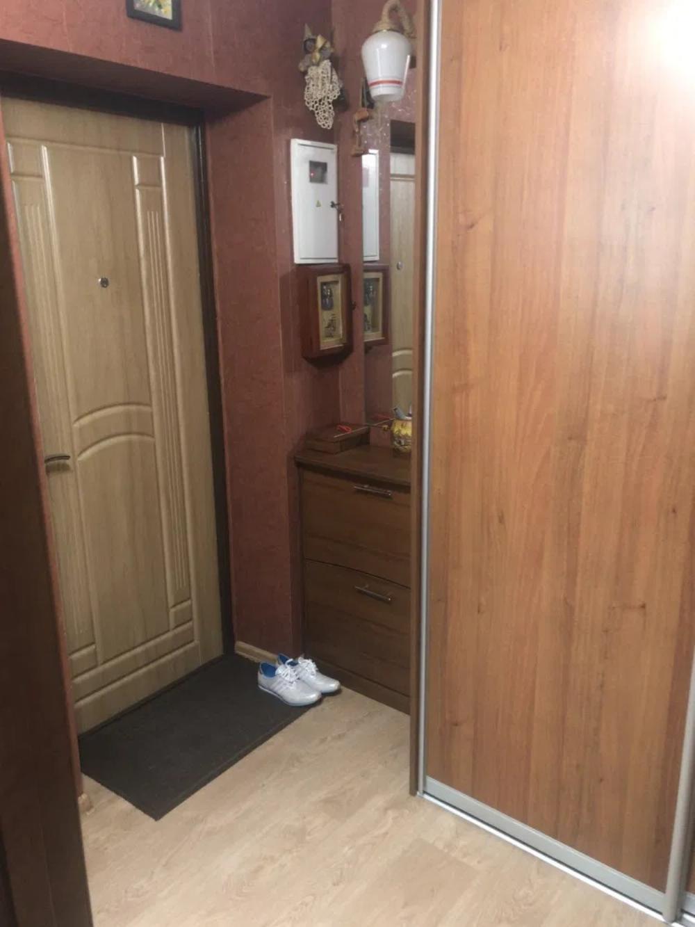Продажа квартиры Харьков, ХТЗ, Рогань, 35.8м²