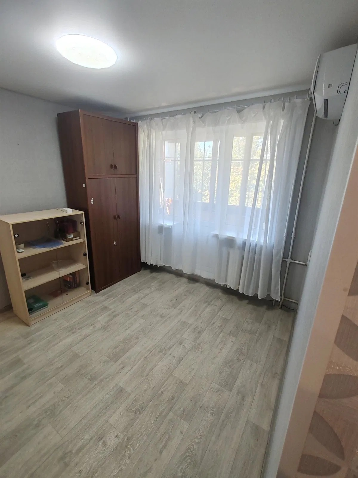 Продажа квартиры Харьков, ХТЗ, Рогань, 32м²