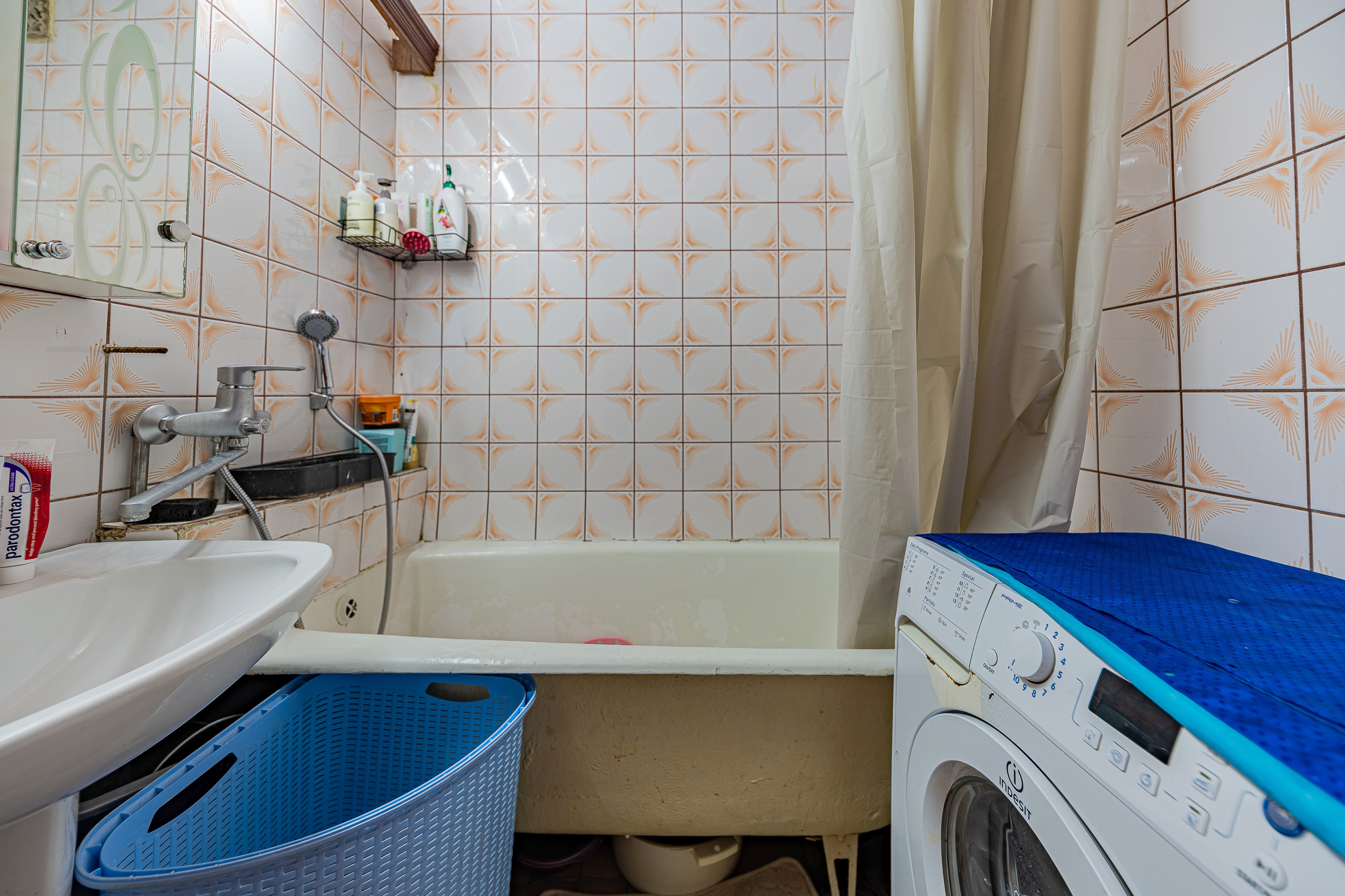 Продажа квартиры Харьков, Залютино, 50м²