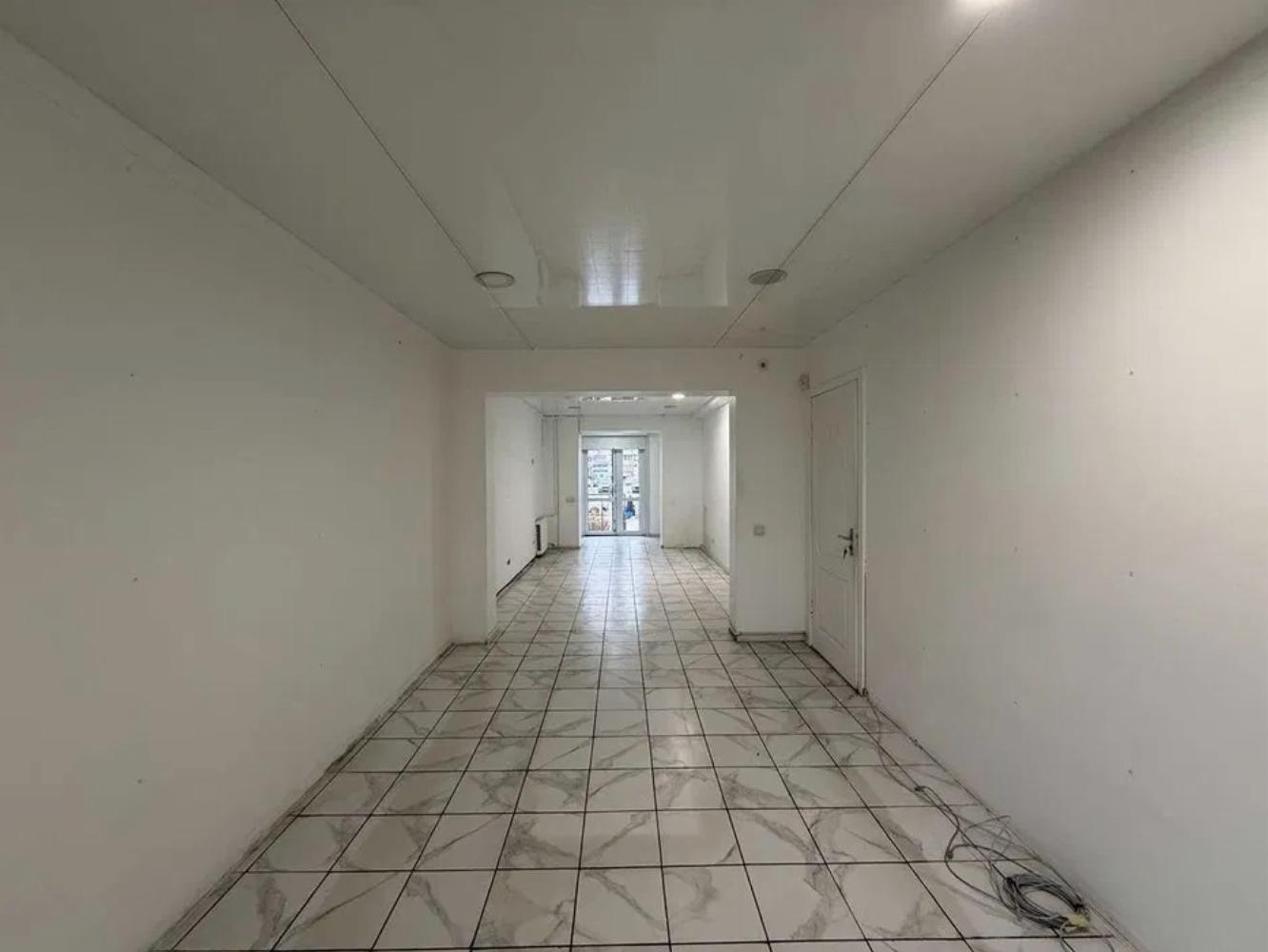 Продажа магазина Киев, Оболонь, 53м²