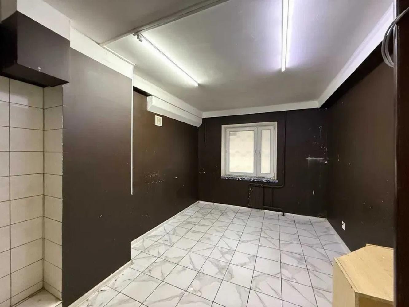 Продажа магазина Киев, Оболонь, 53м²
